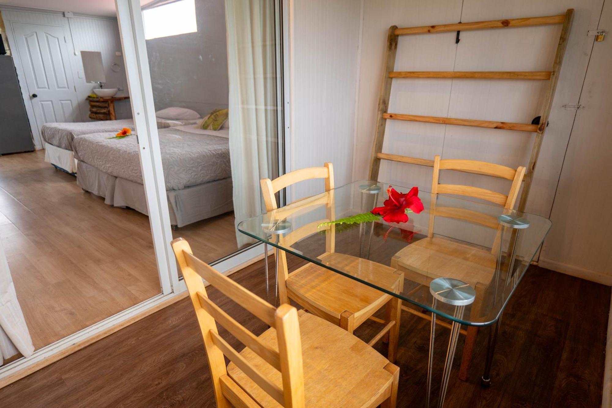 Hotel Uka Mana Hanga Roa Eksteriør billede